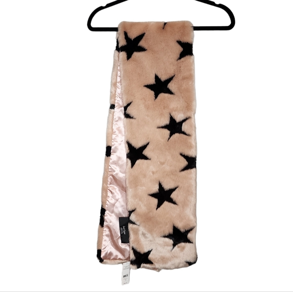 NWT Lord & Taylor faux fur pale pink black star scarf.